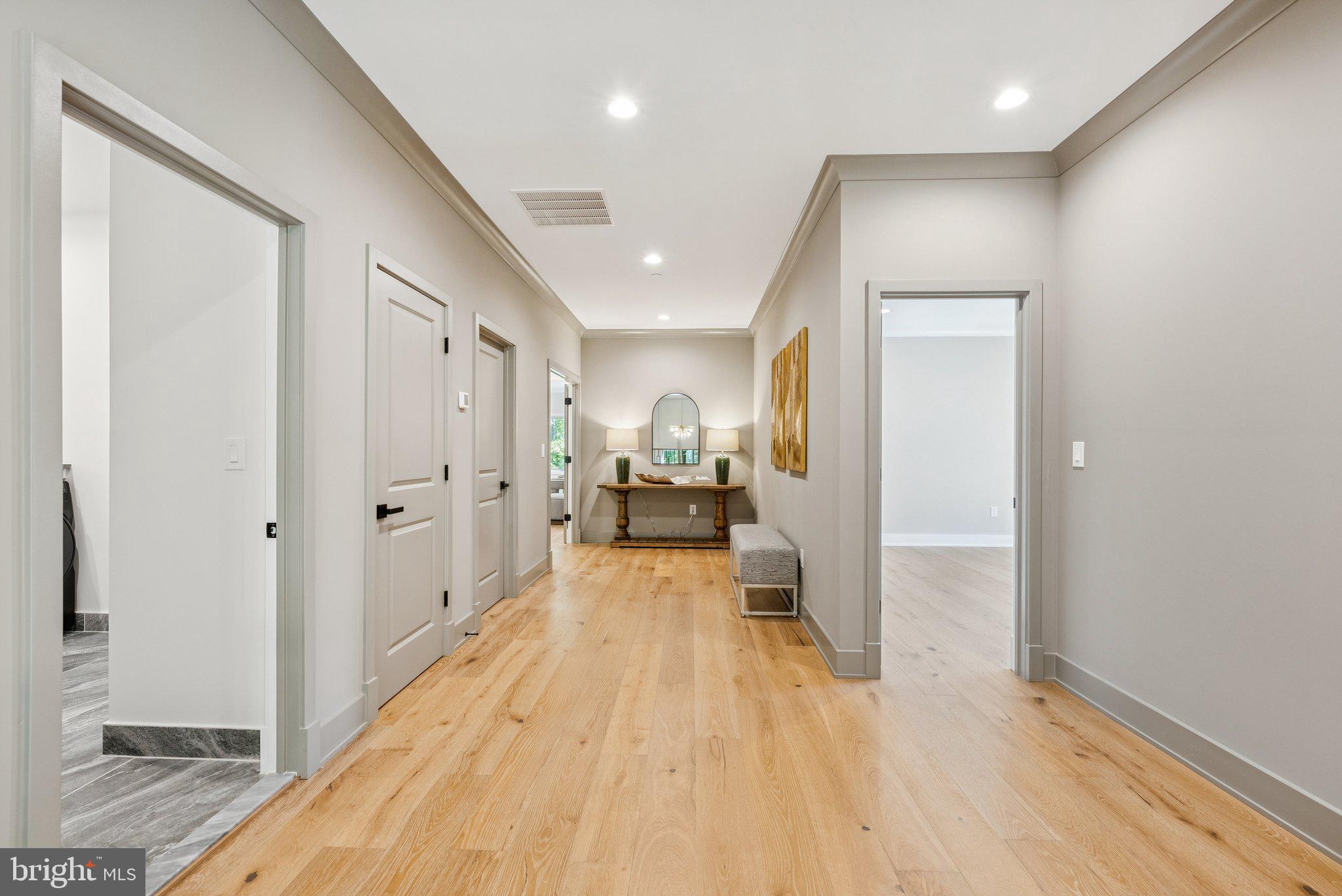 10200 Falls Road Potomac, MD 20854 - Photo 34 of 69