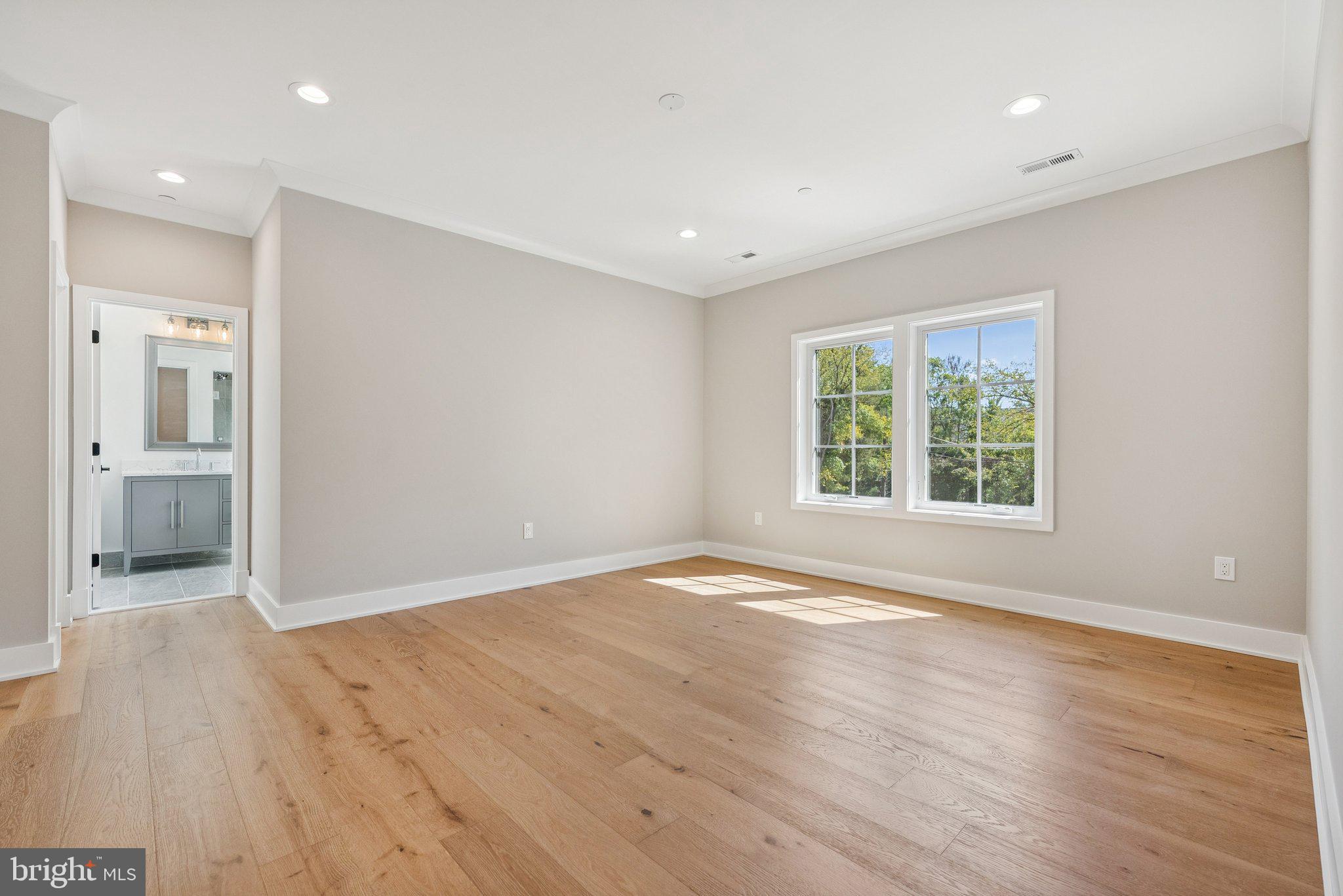 10200 Falls Road Potomac, MD 20854 - Photo 48 of 69