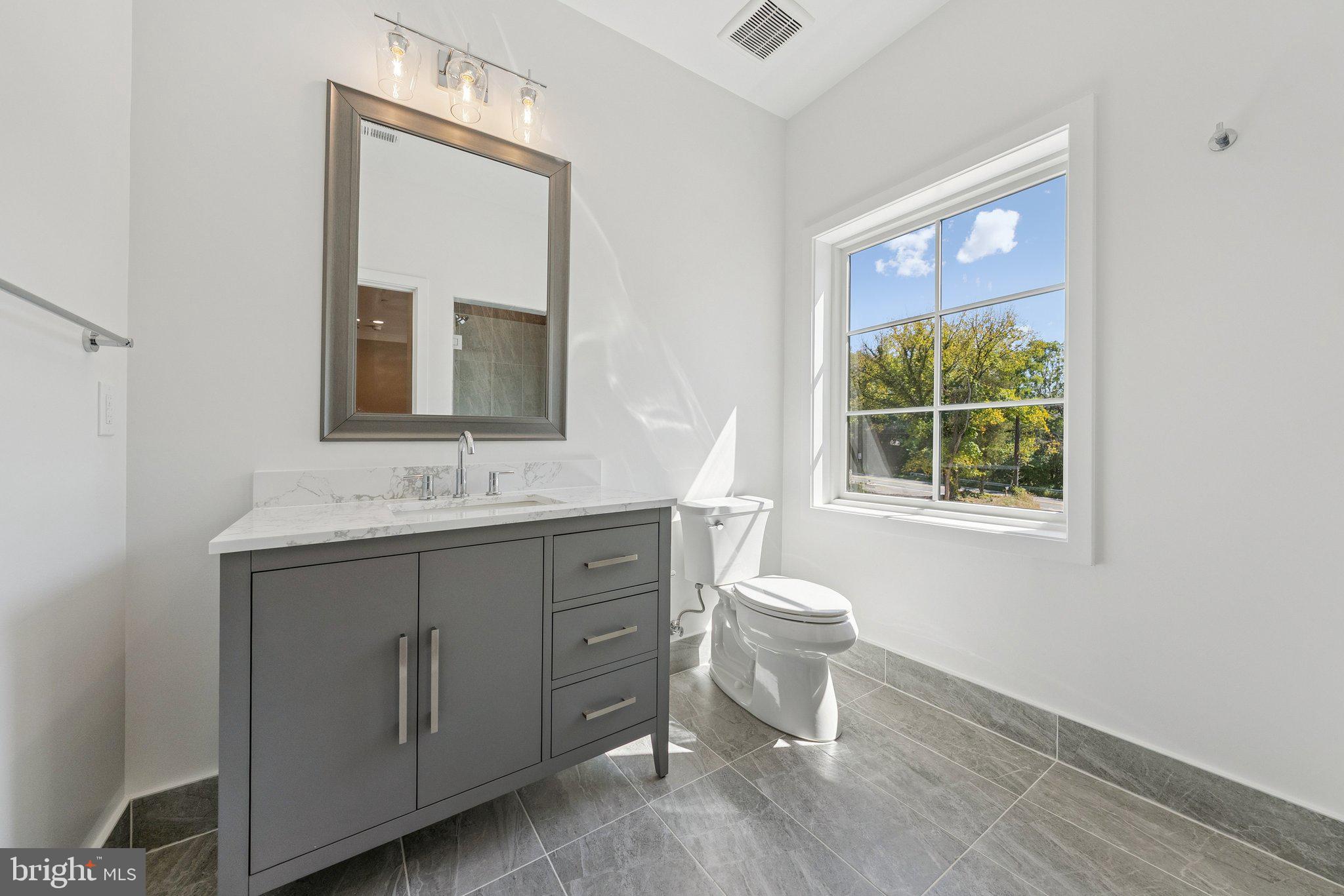 10200 Falls Road Potomac, MD 20854 - Photo 49 of 69