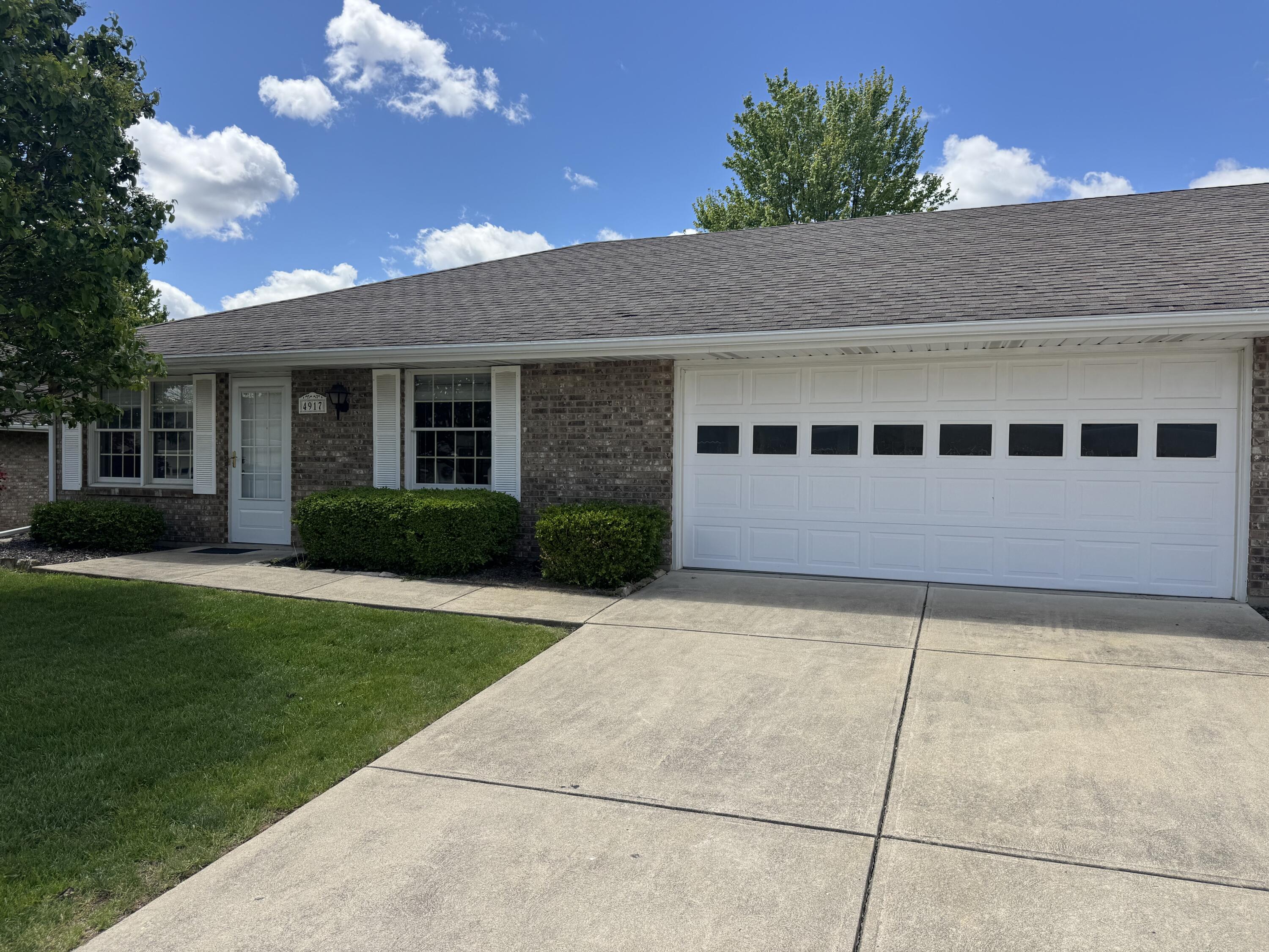 4917 Auston Street Springfield, OH 45502 - Photo 2 of 17