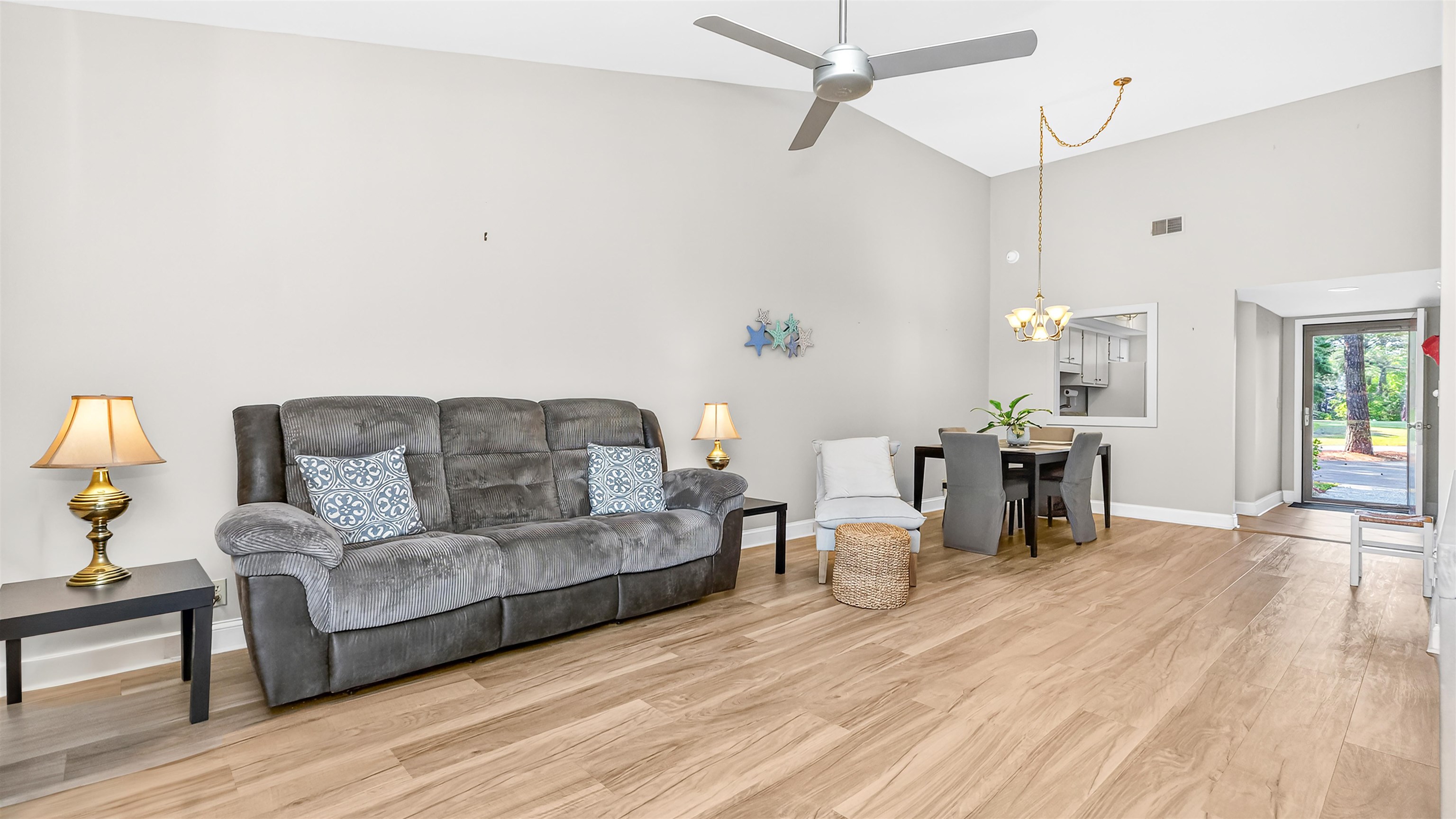 314 Tall Pines Way, Unit 634 Pawleys Island, SC 29585 - Photo 15 of 64
