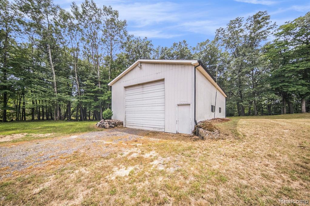 19055 Sandborn Road Manchester, MI 48158 - Photo 17 of 25
