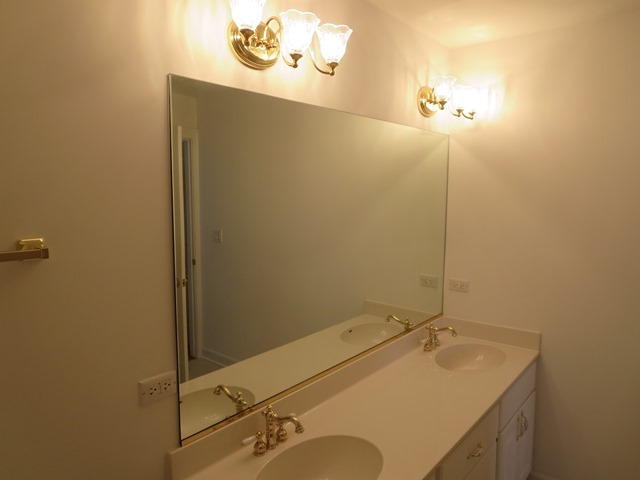 1781 Porter Court Lombard, IL 60148 - Photo 18 of 23