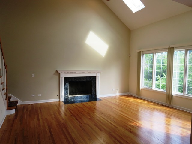 1781 Porter Court Lombard, IL 60148 - Photo 9 of 23