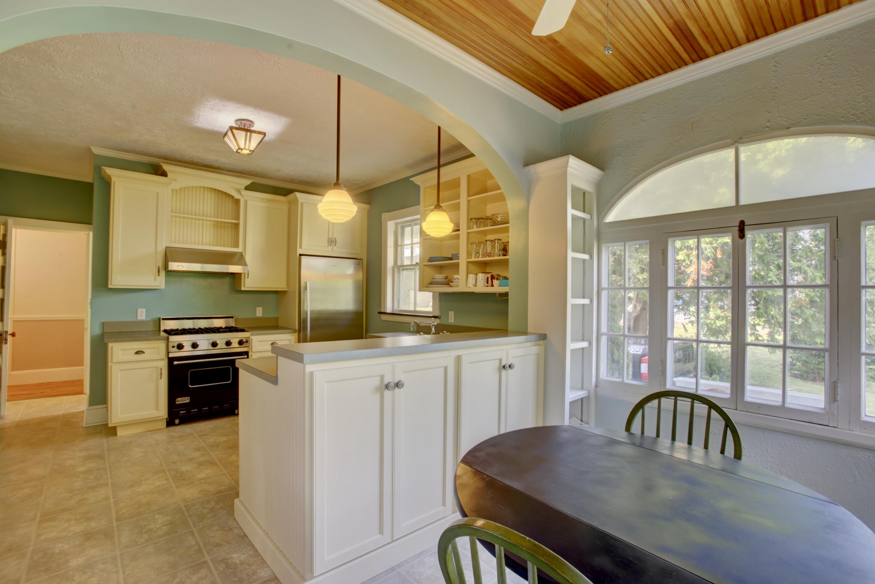 27 Trundy Road Cape Elizabeth, ME 04107 - Photo 11 of 38 27TrundyRd-Kitchen9