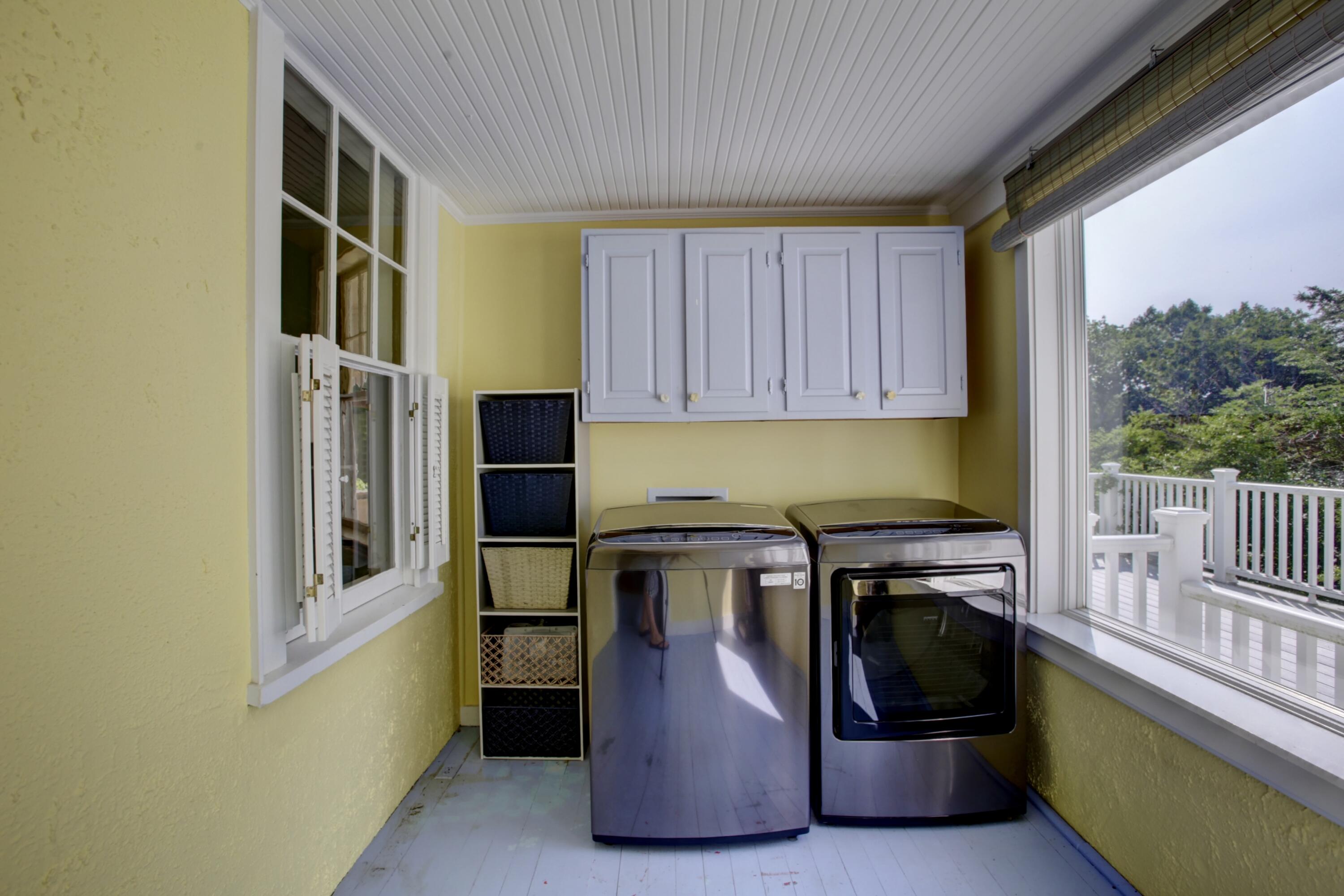 27 Trundy Road Cape Elizabeth, ME 04107 - Photo 26 of 38 27TrundyRd-Laundry