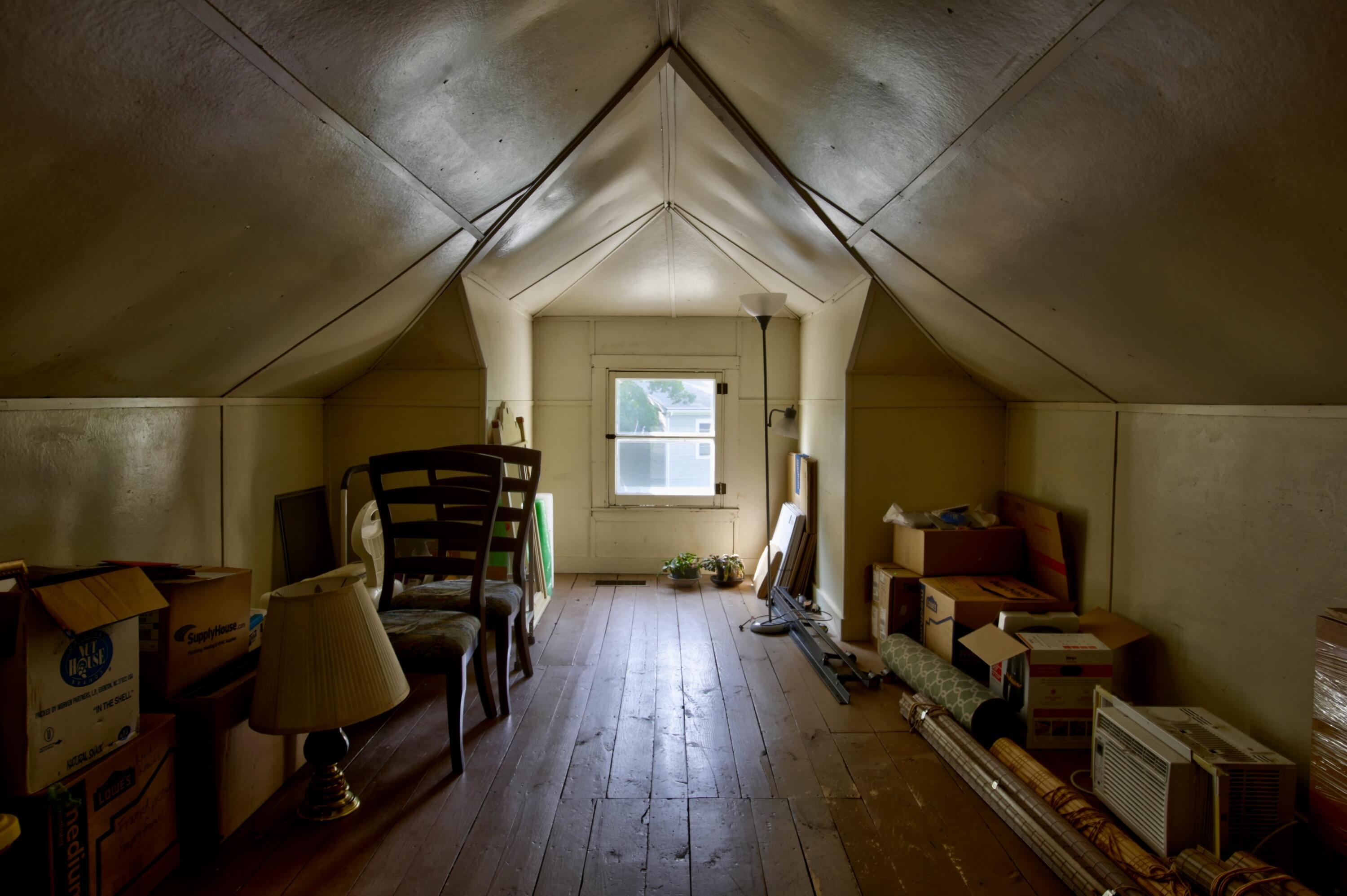 27 Trundy Road Cape Elizabeth, ME 04107 - Photo 27 of 38 27TrundyRd-Attic7