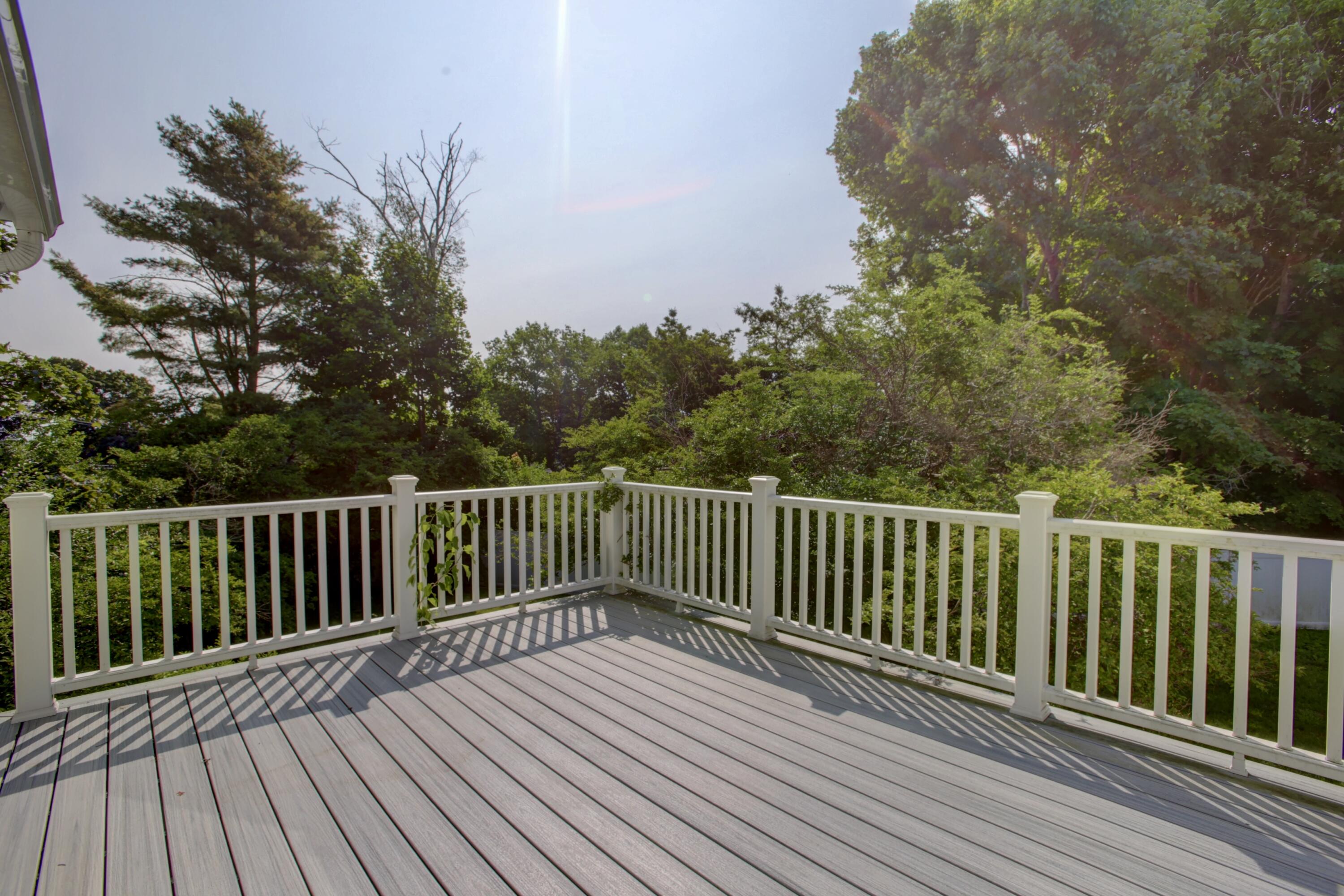 27 Trundy Road Cape Elizabeth, ME 04107 - Photo 34 of 38 27TrundyRd-Deck2