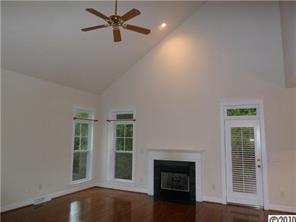 1047 Hunters Run Drive Tega Cay, SC 29708 - Photo 5 of 10 Gallery Image 5