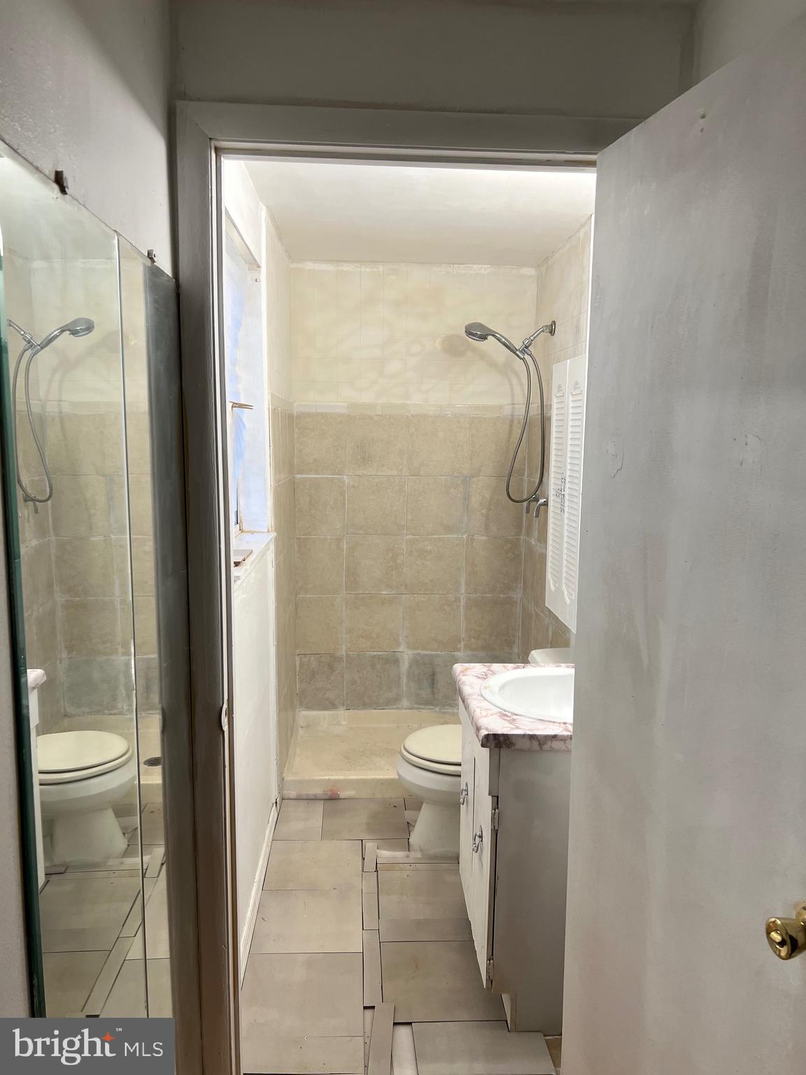 913 Ednor Road Silver Spring, MD 20905 - Photo 17 of 31