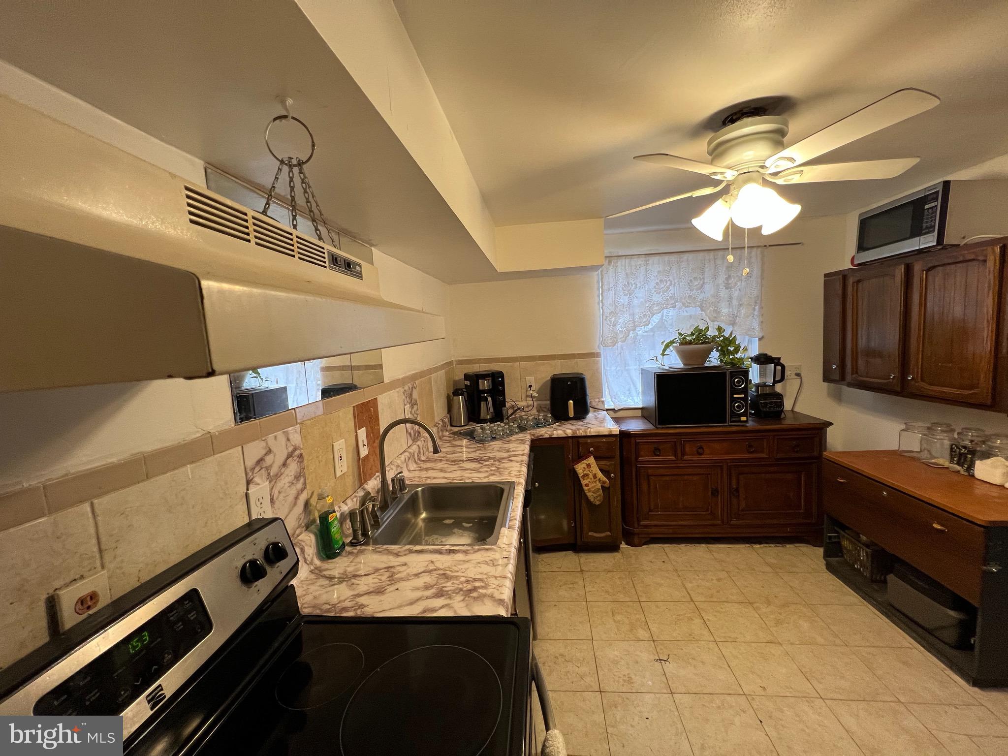 913 Ednor Road Silver Spring, MD 20905 - Photo 31 of 31