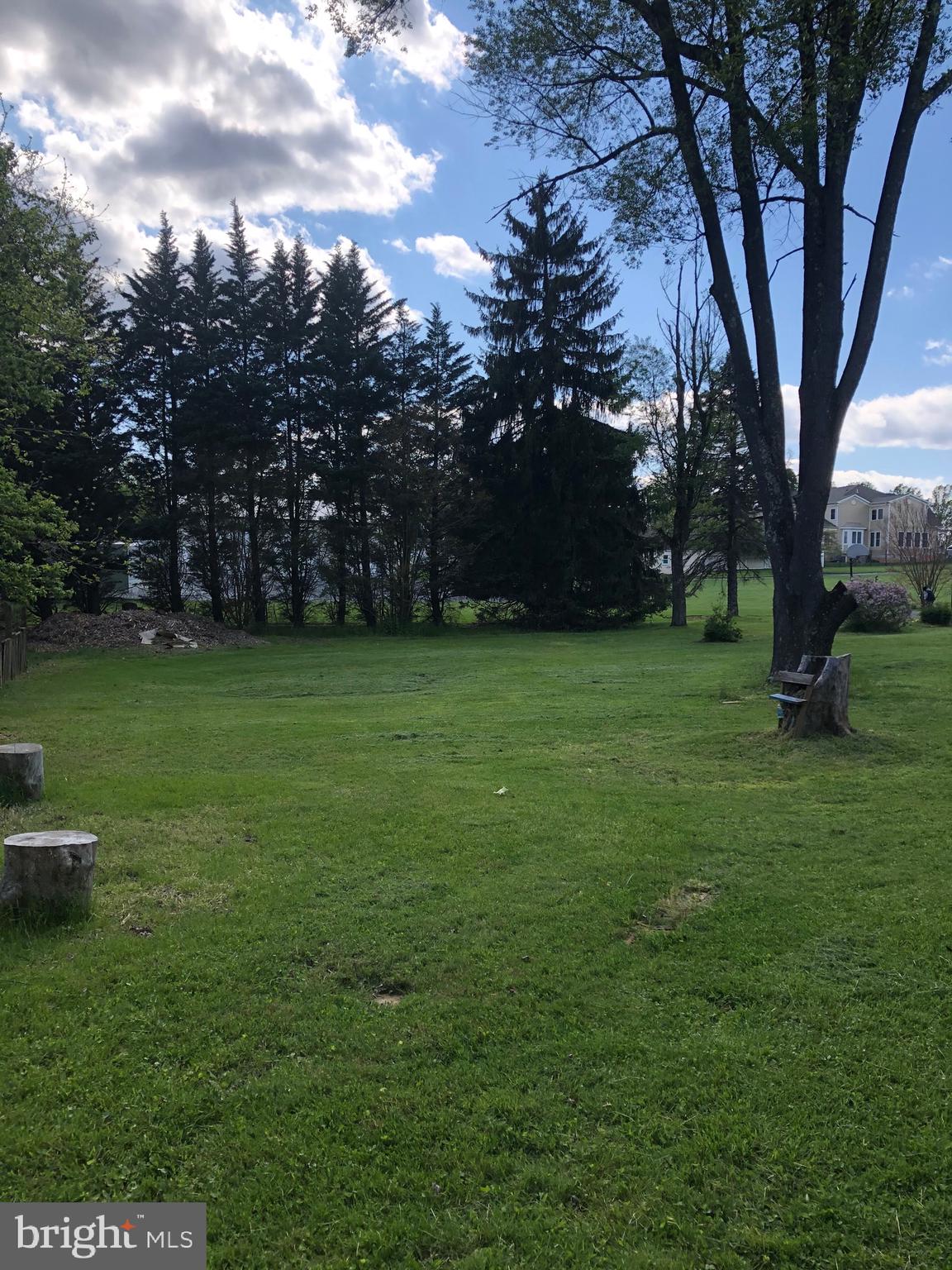 913 Ednor Road Silver Spring, MD 20905 - Photo 5 of 31