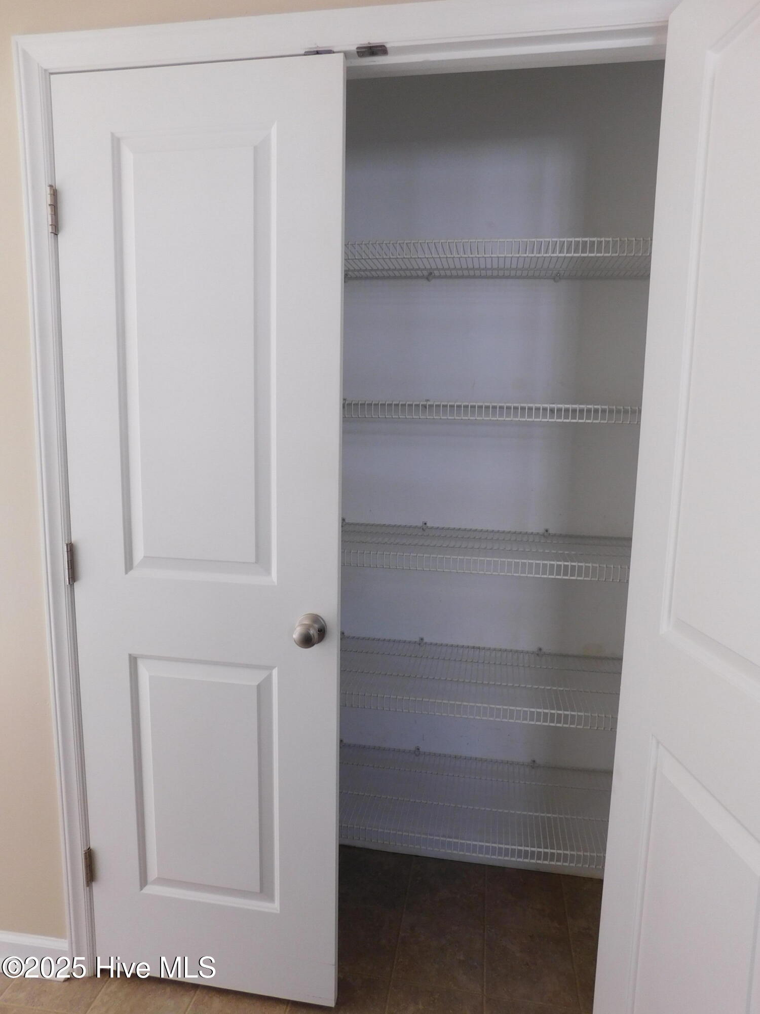 107 Lynden Lane New Bern, NC 28560 - Photo 14 of 21 DSCN5916