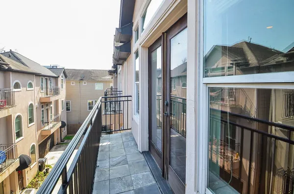 $2,700 | 1148 West 25th Street, Unit G, Houston, TX 77008