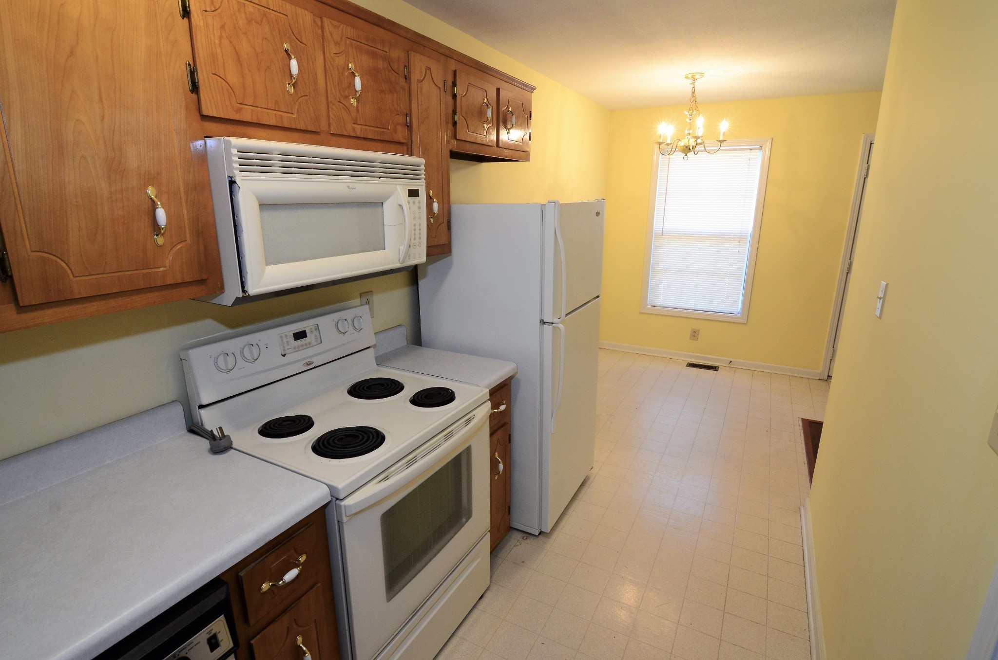 1539 Hugh Hunter Road Oak Grove, KY 42262 - Photo 5 of 13