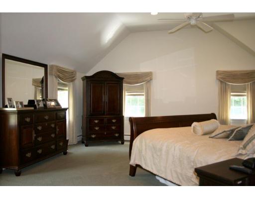 36 Old Weston Road Wayland, MA 01778 - Photo 14 of 28 Gallery Image 14