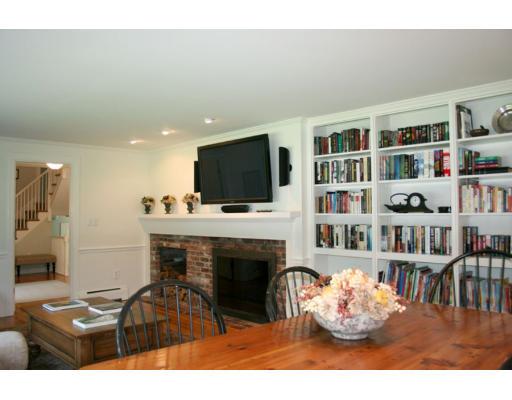 36 Old Weston Road Wayland, MA 01778 - Photo 3 of 28 Gallery Image 3