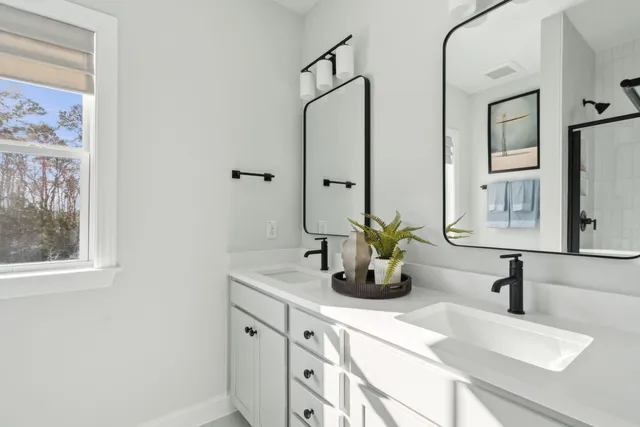 $609,990 | 3 Cherrywood Drive, Summerville, SC 29483