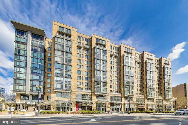 $640,000 | 475 K Street Northwest, Unit 426, Washington, DC 20001
