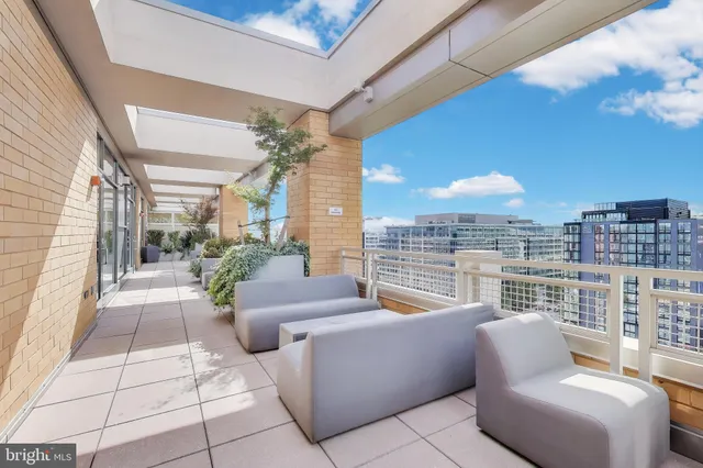 $640,000 | 475 K Street Northwest, Unit 426, Washington, DC 20001