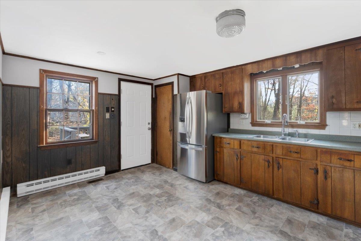 52 Academy Avenue Atkinson, NH 03811 - Photo 14 of 42