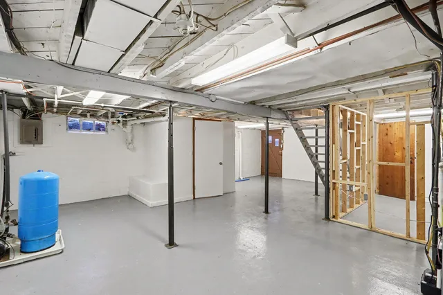 $579,000 | 146 Crooked Lake Drive West, Kalamazoo, MI 49009