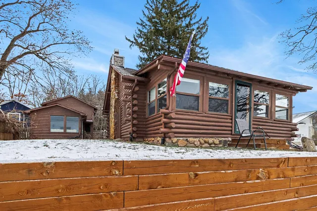 $579,000 | 146 Crooked Lake Drive West, Kalamazoo, MI 49009