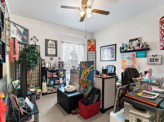 a view of utility room