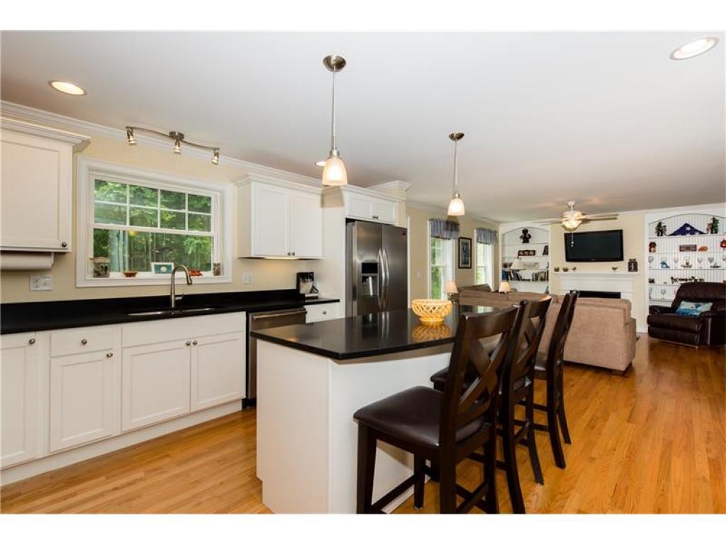 7 Drakes Island Road Wells, ME 04090 - Photo 5 of 35 Gallery Image 5