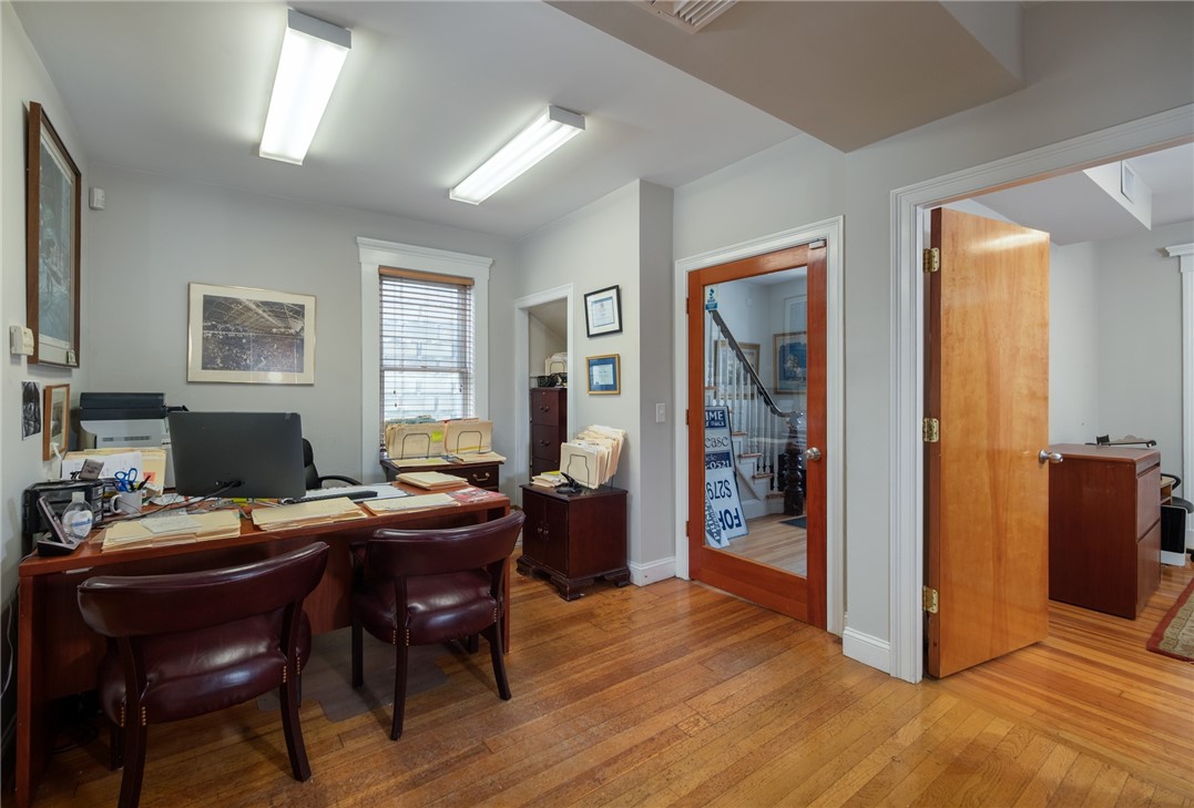 498 Broadway Providence, RI 02909 - Photo 10 of 22