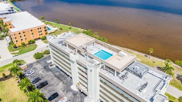 $1,950 | 1500 Park Beach Circle, Unit 3B, Punta Gorda, FL 33950