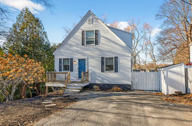 $569,900 | 41 Grand Street, South Portland, ME 04106