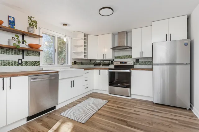 $569,900 | 41 Grand Street, South Portland, ME 04106