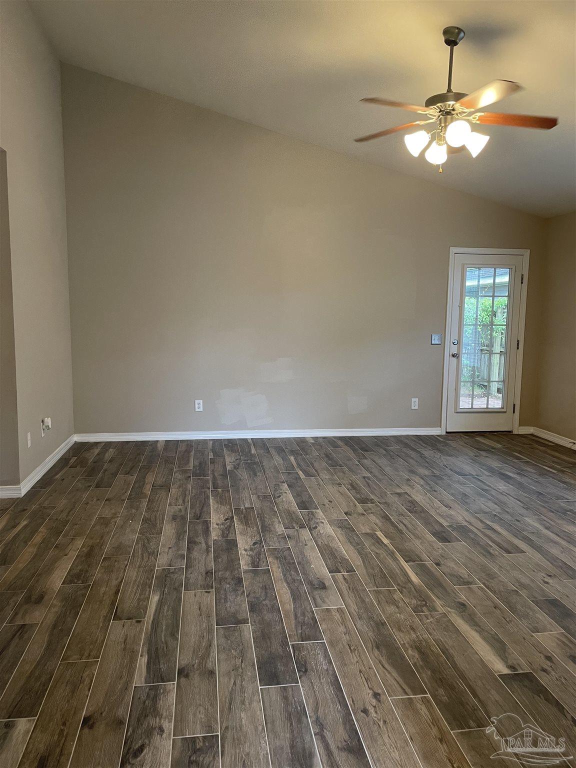 1269 Wetherby Road Pensacola, FL 32534 - Photo 20 of 26 Gallery Image 20