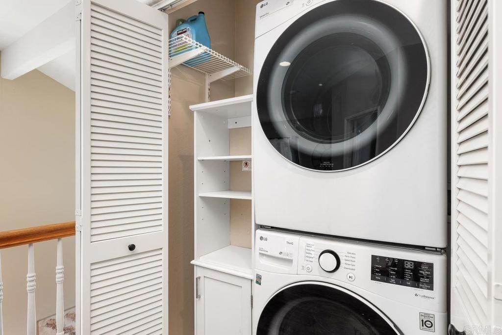 160 Belflora Way Oceanside, CA 92057 - Photo 29 of 41 a view of washer and dryer in a utility room