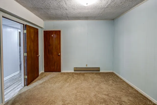 a view of a storage & utility room