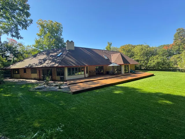$1,375,000 | 1000 Heritage Lane, Orono, MN 55391