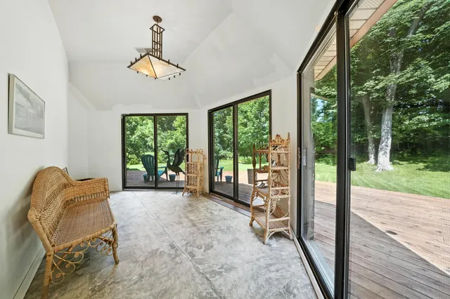 $1,375,000 | 1000 Heritage Lane, Orono, MN 55391