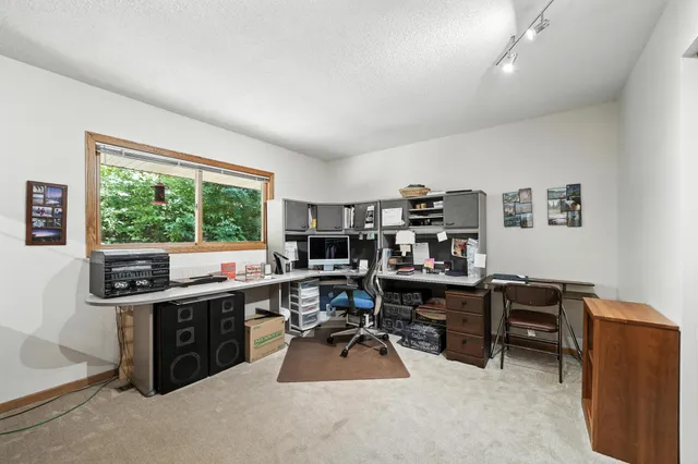 $1,375,000 | 1000 Heritage Lane, Orono, MN 55391