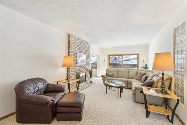 $1,375,000 | 1000 Heritage Lane, Orono, MN 55391