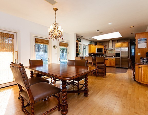 75 Crestview Road Milton, MA 02186 - Photo 11 of 27