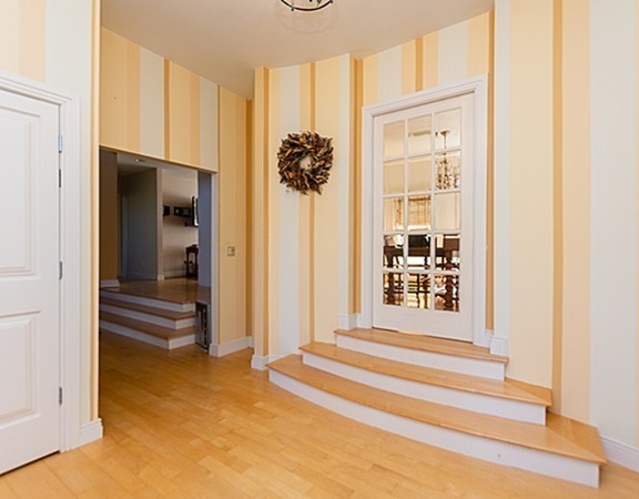75 Crestview Road Milton, MA 02186 - Photo 3 of 27