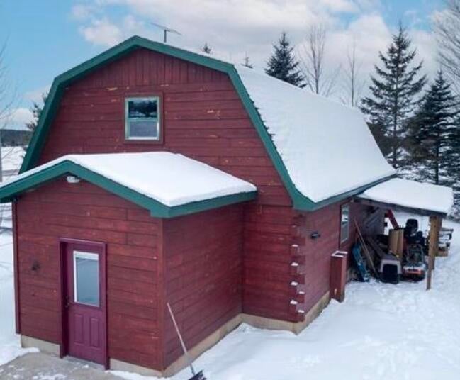 4646 Rau Road West Branch, MI 48661 - Photo 2 of 8 39165