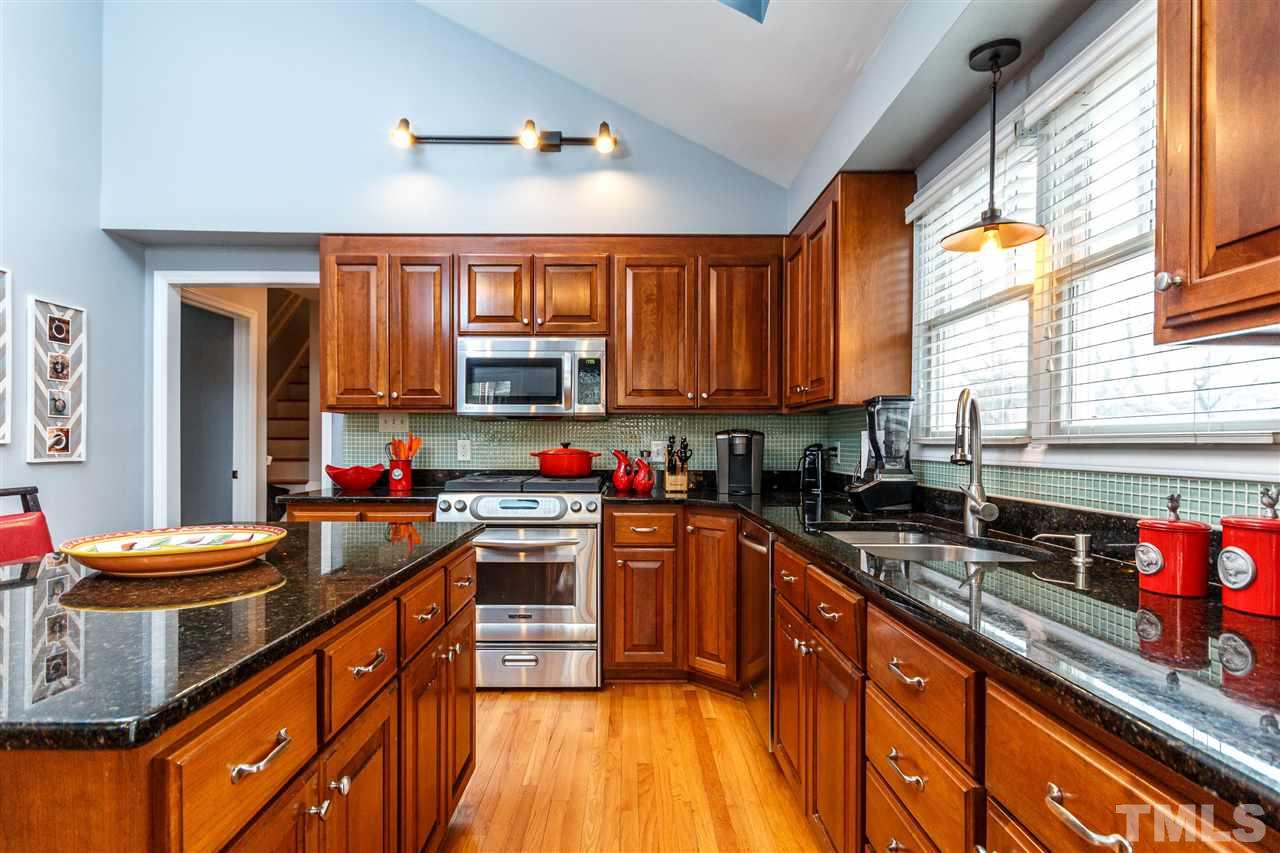 1810 Fairview Road Raleigh, NC 27608 - Photo 10 of 30
