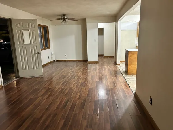 $150,000 | 511 West 5th Street, Benton, IL 62812