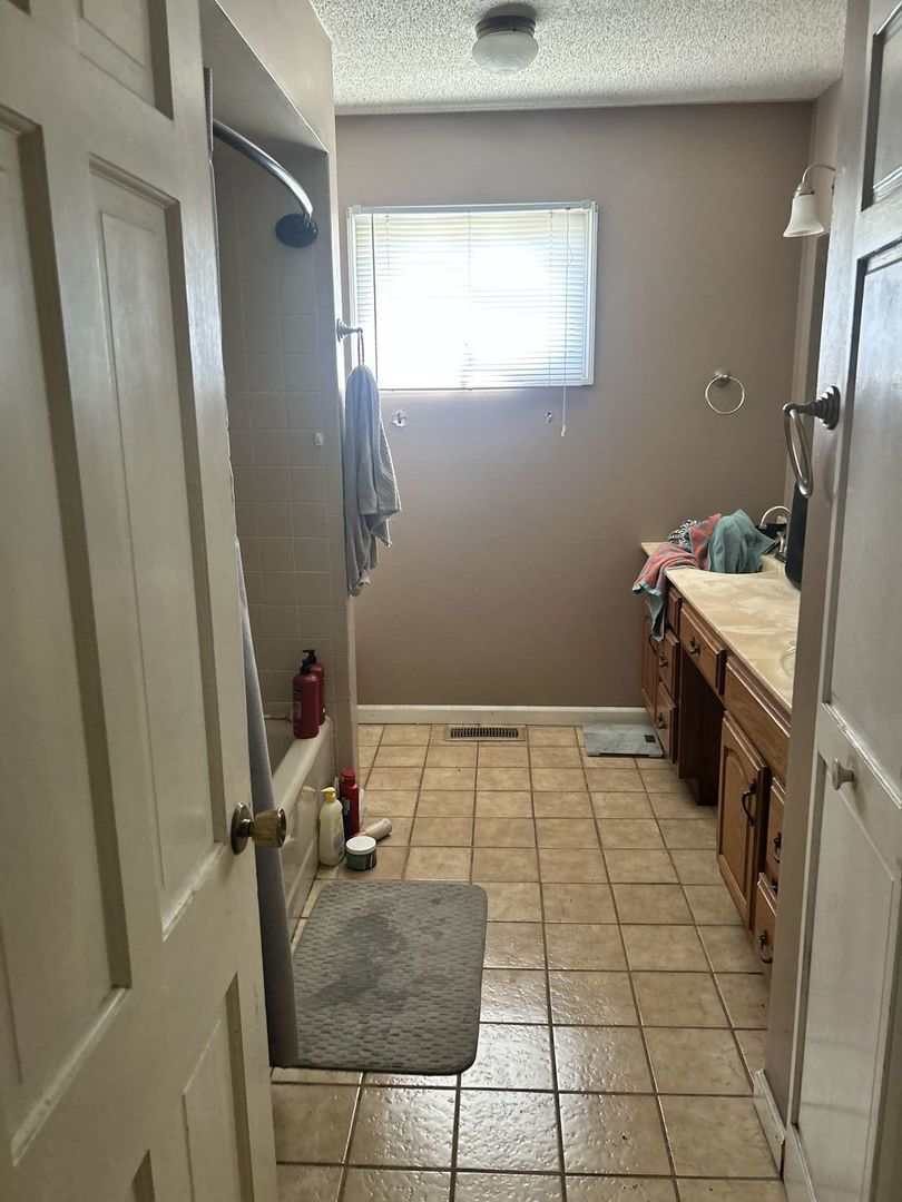 511 West 5th Street Benton, IL 62812 - Photo 8 of 17
