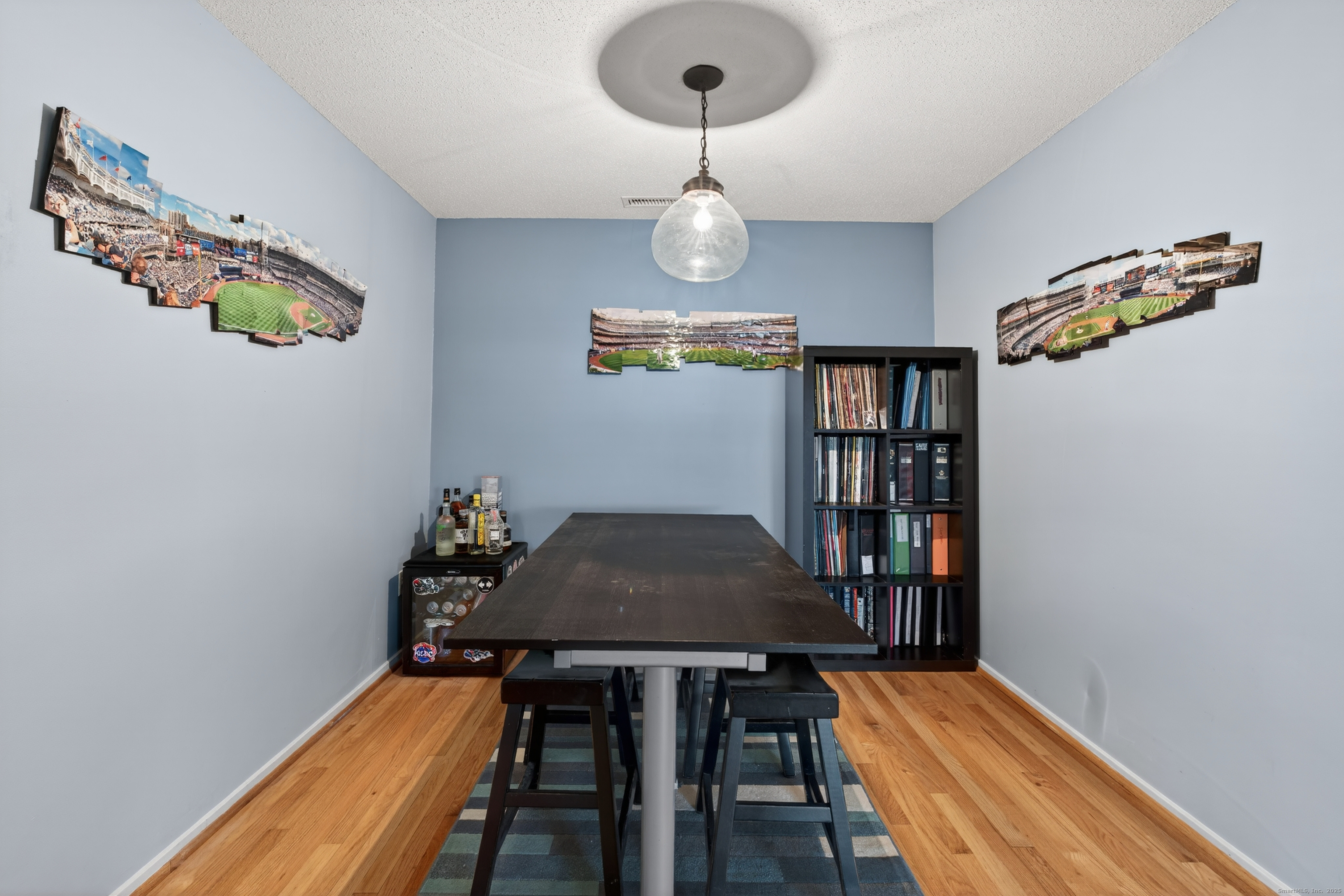 3 Sun Ridge Lane, Unit 3 Cromwell, CT 06416 - Photo 15 of 38 a view of a dining room with furniture and wooden floor
