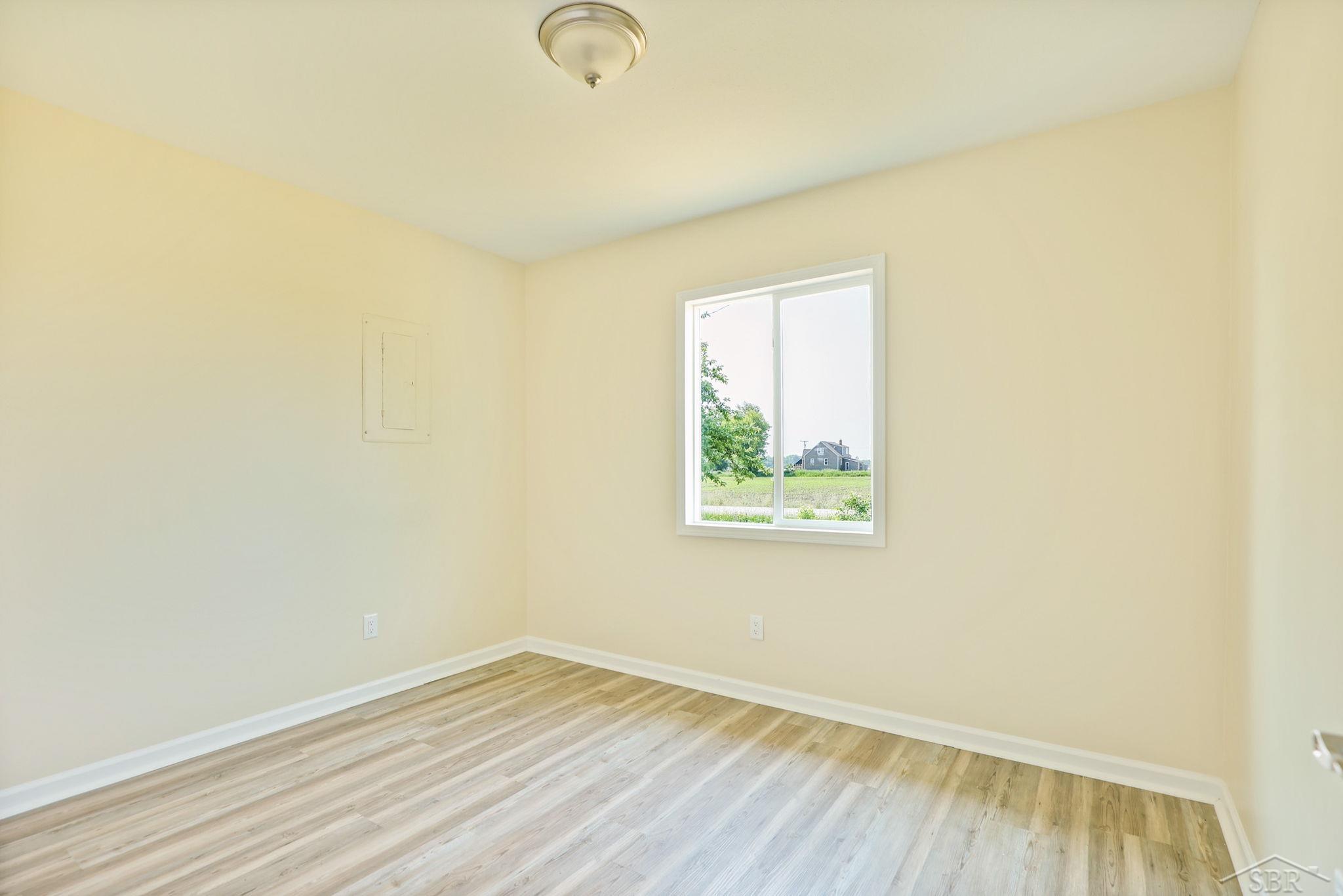 2532 Bordeau Road Standish, MI 48658 - Photo 31 of 50 Bedroom