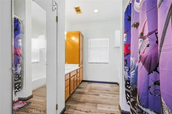 $999,999 | 23574 Lake Valley Drive, Moreno Valley, CA 92557