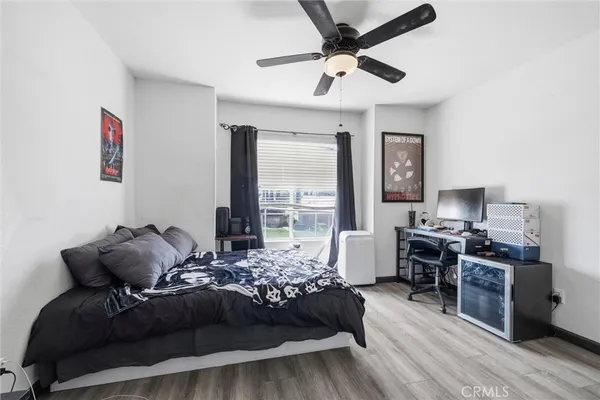 $999,999 | 23574 Lake Valley Drive, Moreno Valley, CA 92557